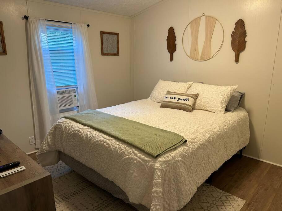 Tranquil Litchfield Retreat Villa Luaran gambar